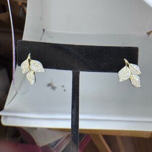 Elegant Gold Leaf Earrings